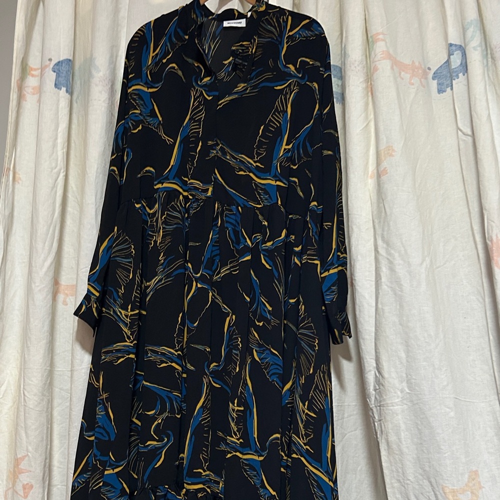 Weekday Black Dress with Blue and Gold Accents Shirttail Maxi  L